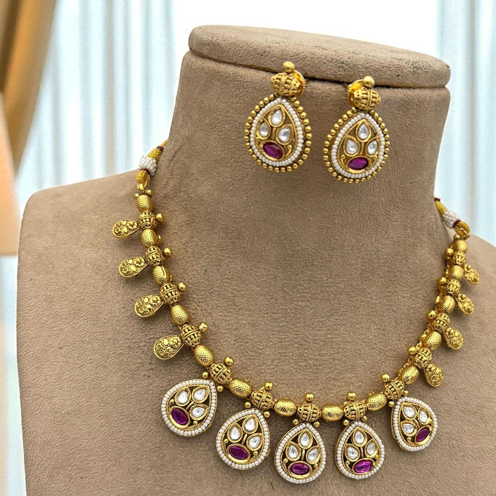 Jewel Addiction Timeless Royal Kundan And Pearl Necklace Set