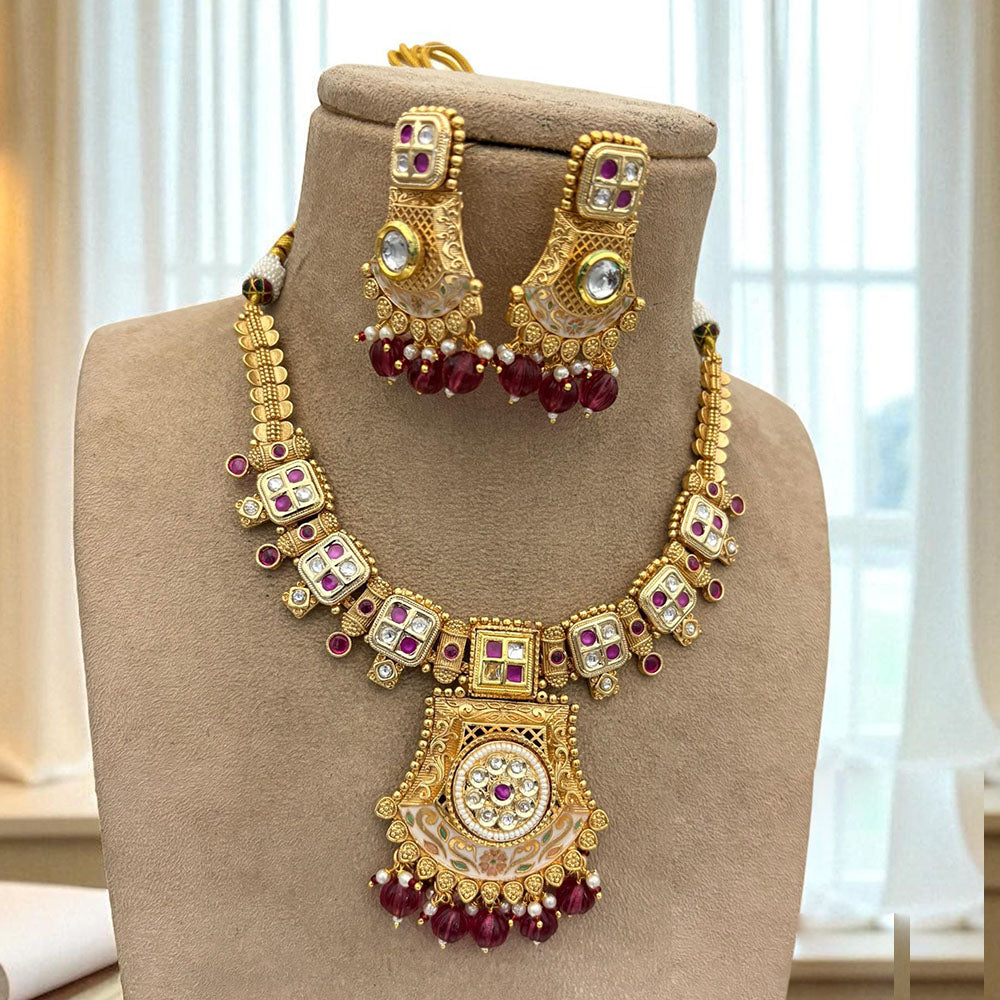 Jewel Addiction Timeless Royal Kundan And Pearl Necklace Set