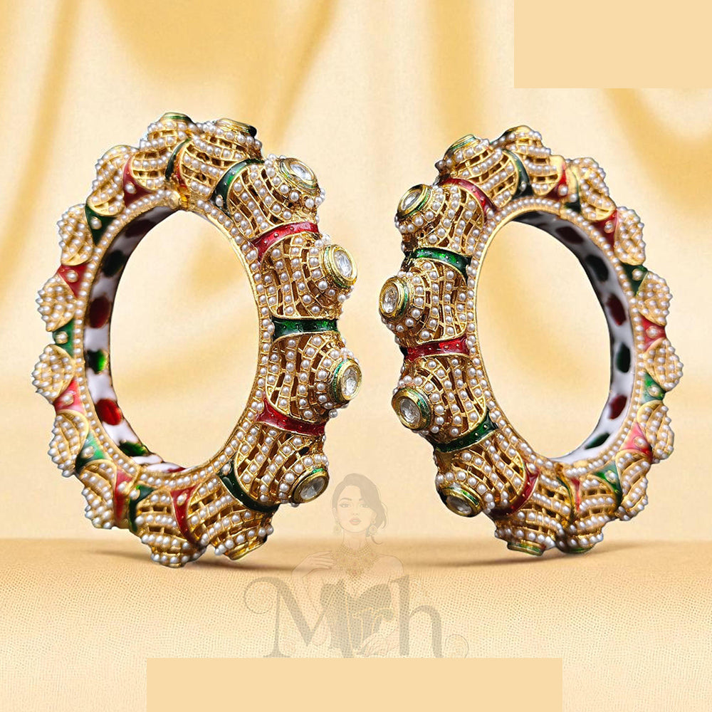 Jewel Addiction Sparkling Glow Kundan And Pearls Meenakari Bangles Set