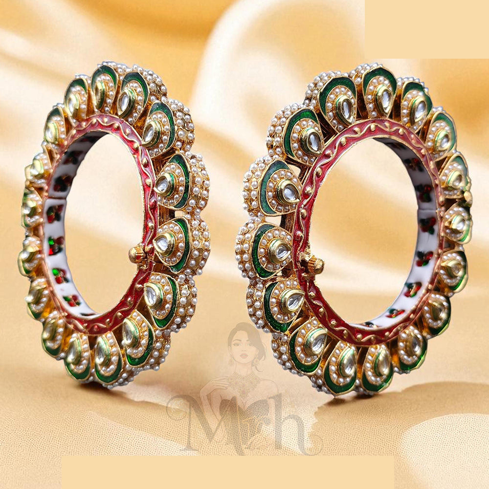 Jewel Addiction Sparkling Glow Kundan And Pearls Meenakari Bangles Set