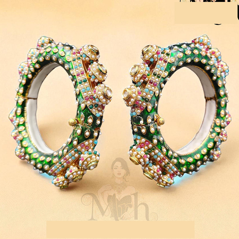 Jewel Addiction Sparkling Glow Kundan And Pearls Meenakari Bangles Set