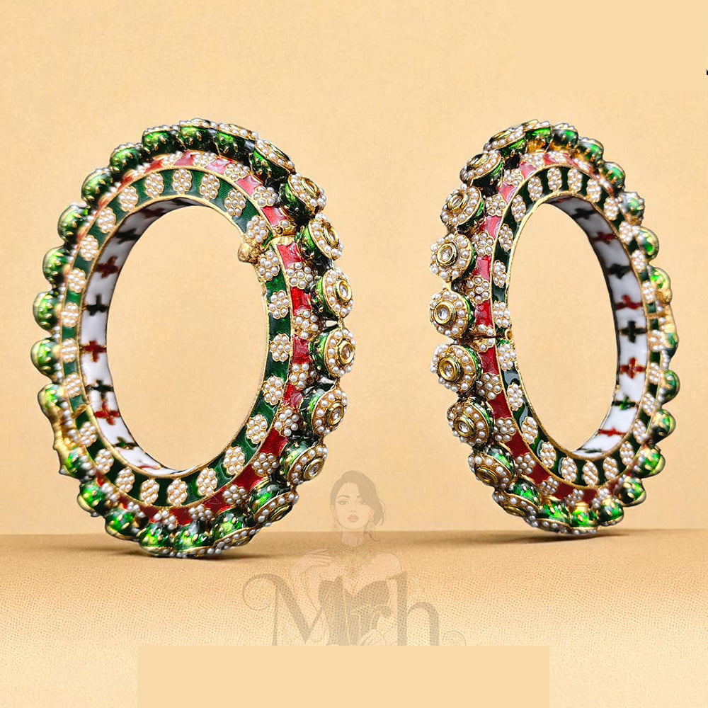 Jewel Addiction Elegant Shine Kundan And Pearls Meenakari Bangles Set
