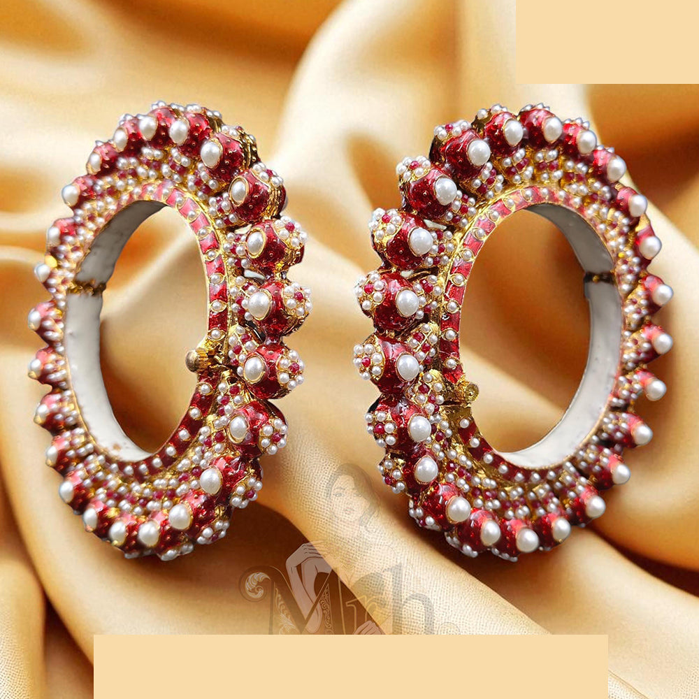 Jewel Addiction Elegant Shine Kundan And Pearls Meenakari Bangles Set