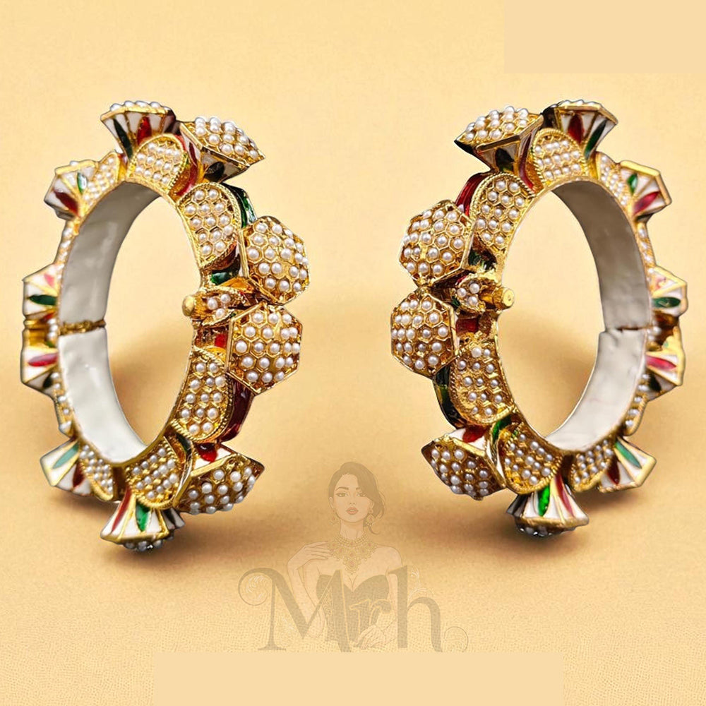 Jewel Addiction Sparkling Charm Kundan And Pearls Bangles Set