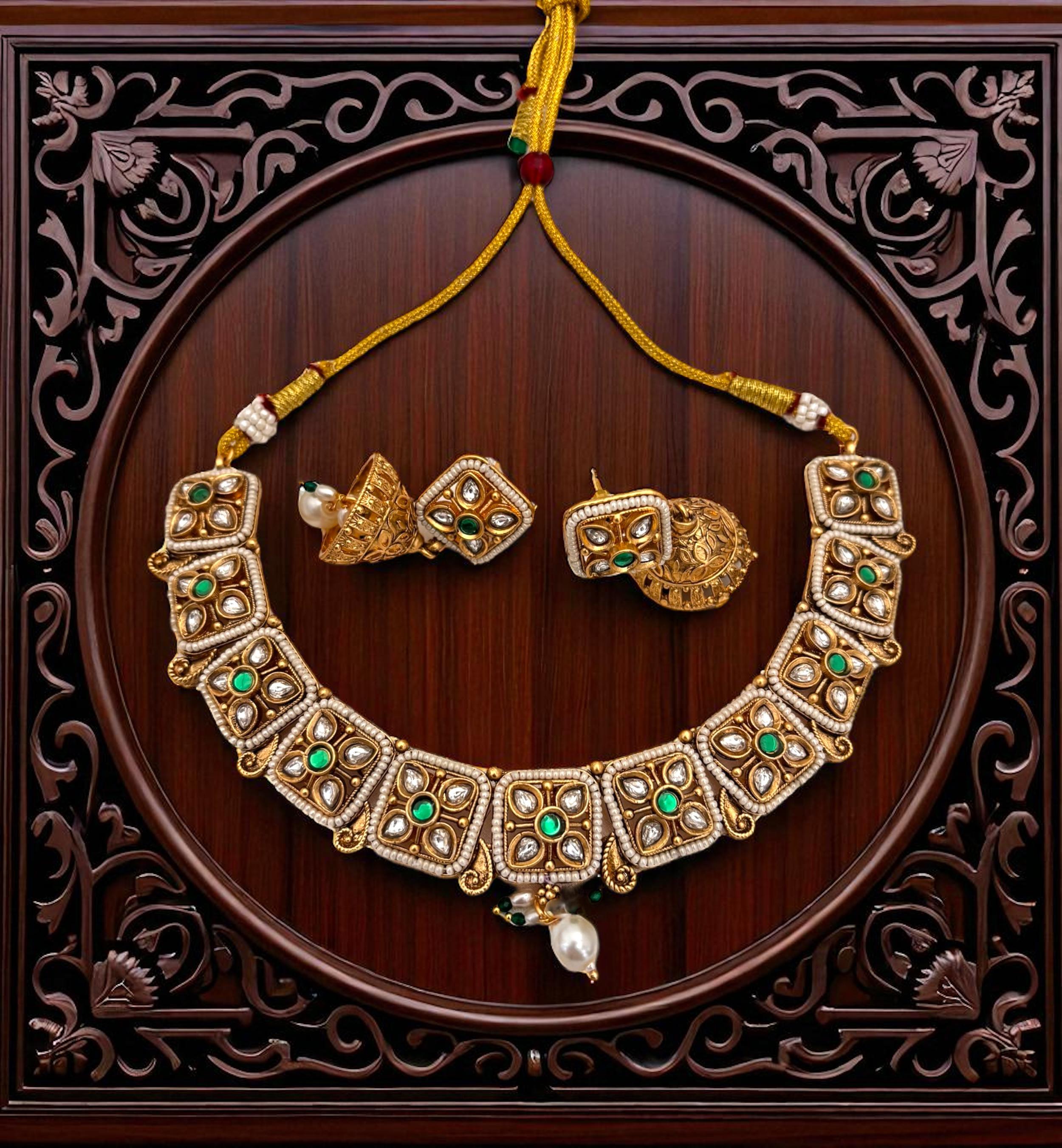 Jewel Addiction Beautiful Gold Plated Kundan And Pearl Choker Necklace Set