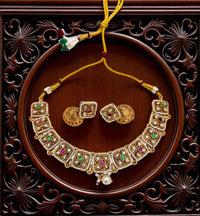 Jewel Addiction Beautiful Gold Plated Kundan And Pearl Choker Necklace Set