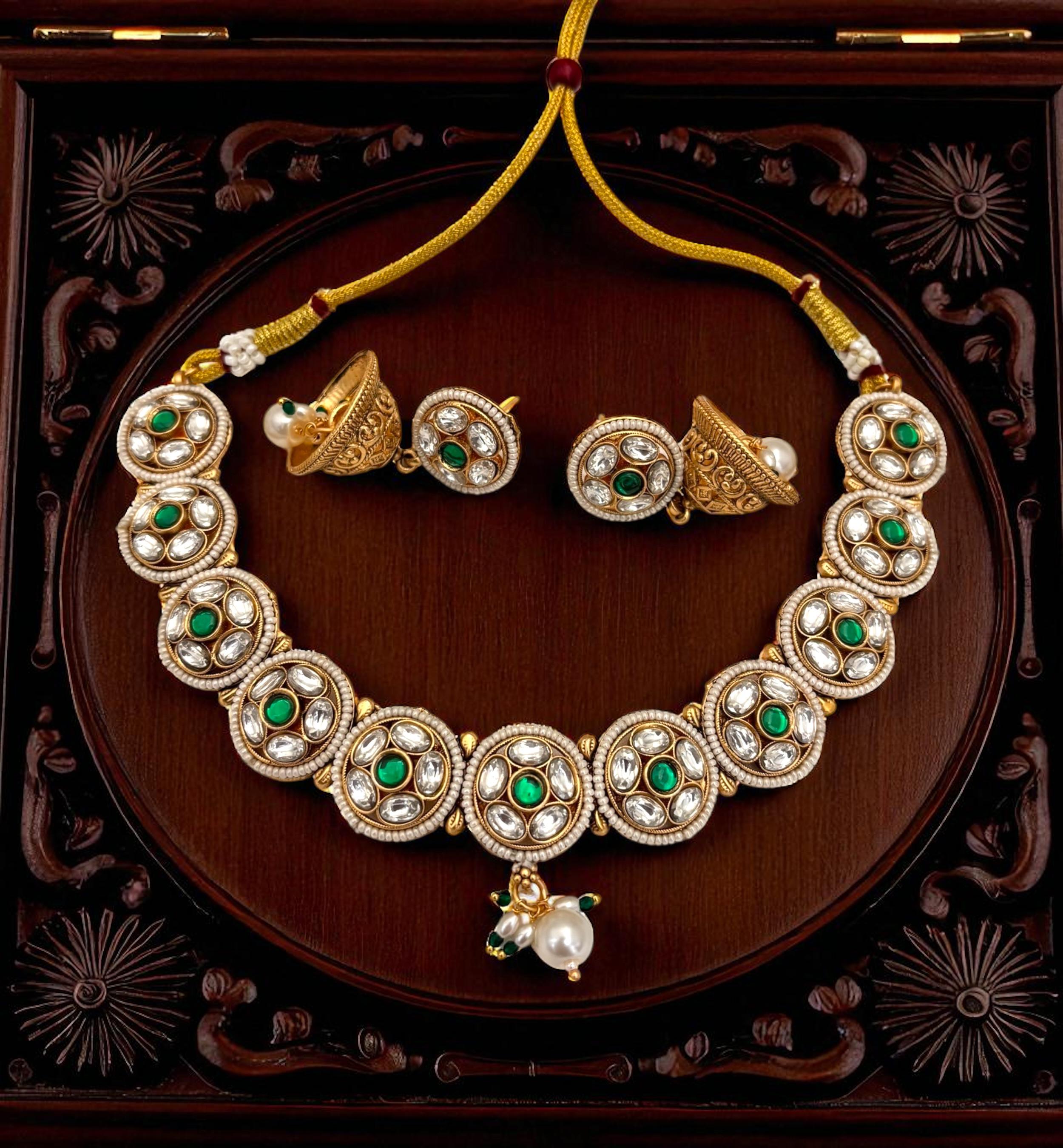 Jewel Addiction Beautiful Gold Plated Kundan And Pearl Choker Necklace Set