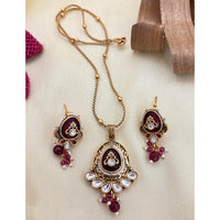 Jewel Addiction Pota Stone And Pearl Designer Pendant Set