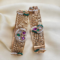 Jewel Addiction Classic Pota Stone And Pearl Openable Bangles Set