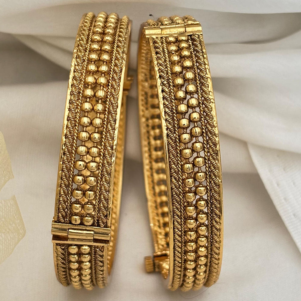 Jewel Addiction Vintage Style Openable Bangles Set