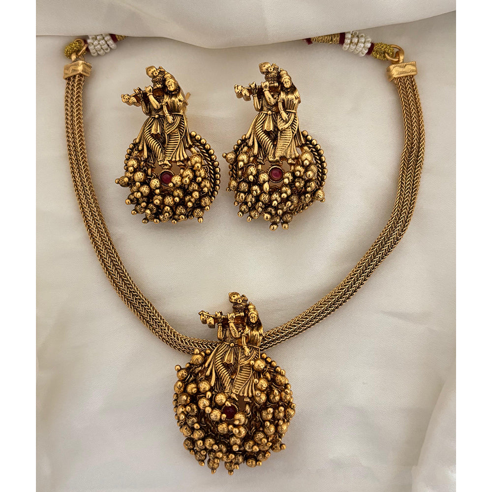 Jewel Addiction Ethnic Pota Stone And Pearl Temple Necklace Set