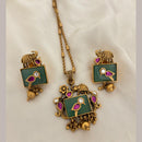 Jewel Addiction Pota Stone And Pearl Designer Pendant Set