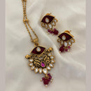 Jewel Addiction Pota Stone And Pearl Designer Pendant Set