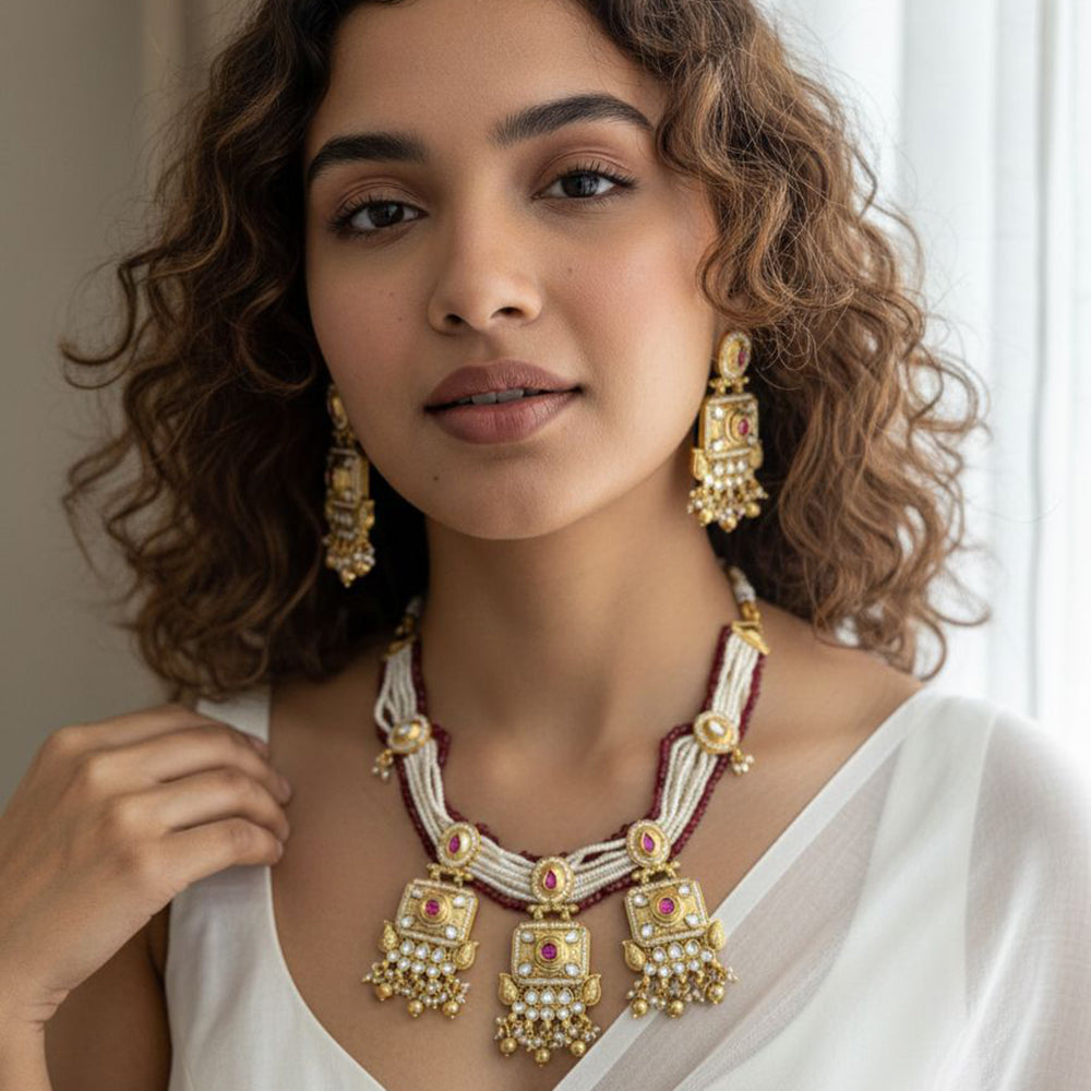 Jewel Addiction Premium Pota Stone And Pearl Necklace Set