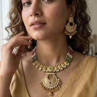 Jewel Addiction Premium Pota Stone Beads And Pearl Necklace Set