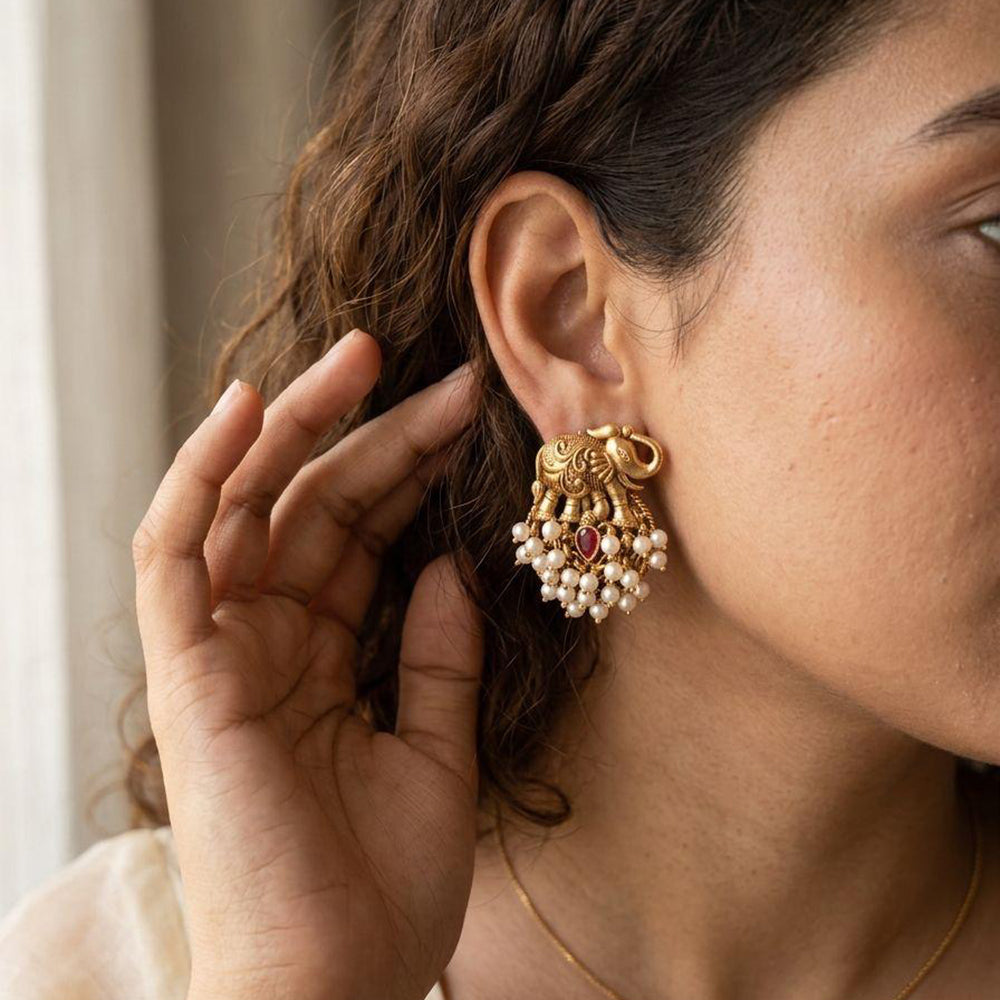 Jewel Addiction Royal Pota Stone Elephant Pearl Stud Earrings
