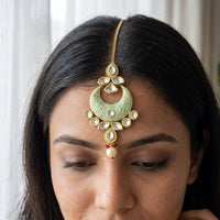 Jewel Addiction Designer Polki Kundan Stone And Pearl Maang Tikka