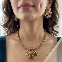 Jewel Addiction Elegance Pota Stone And Pearl Necklace Set