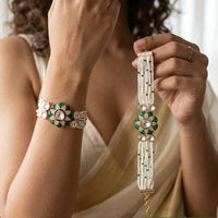 Jewel Addiction Polki Kundan Stone And Pearl Designer Openable Bracelet