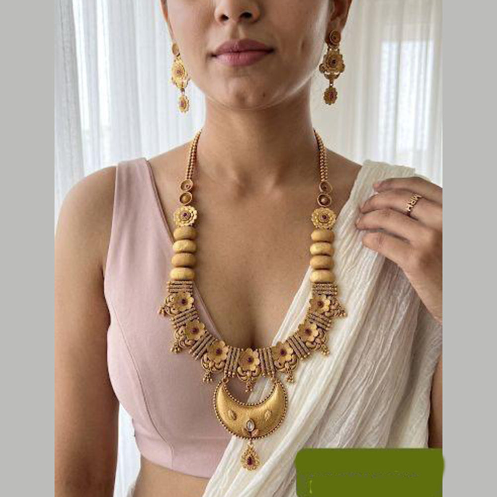 Jewel Addiction Traditional Pota Stone And Beads Long Necklace Set