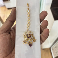 Jewel Addiction Graceful Pota Stone And Pearl Maangtikka