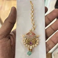 Jewel Addiction Graceful Pota Stone And Pearl Maangtikka