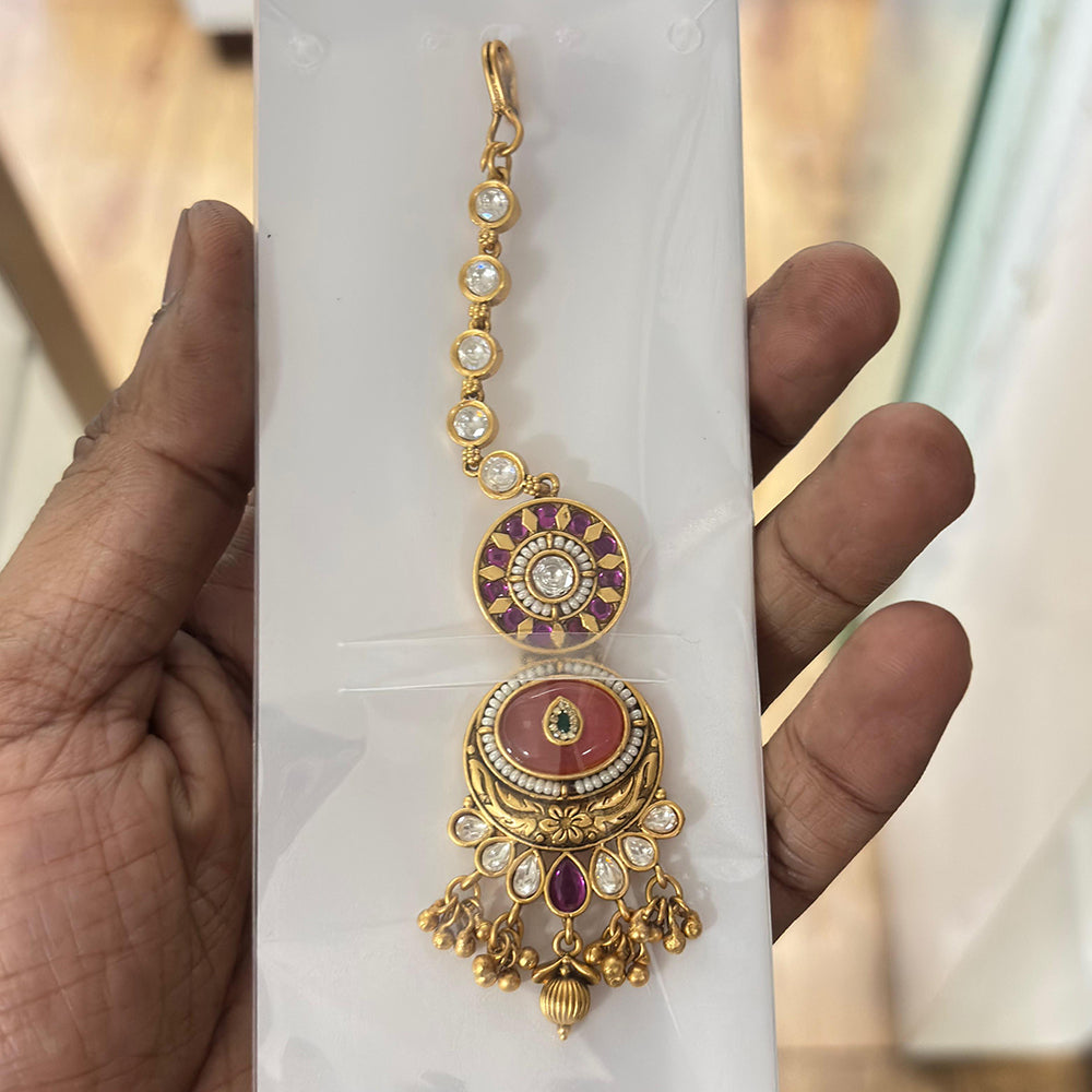 Jewel Addiction Graceful Pota Stone And Pearl Maangtikka