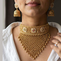 Jewel Addiction Traditional Pota Stone And Pearl Choker Necklace Set