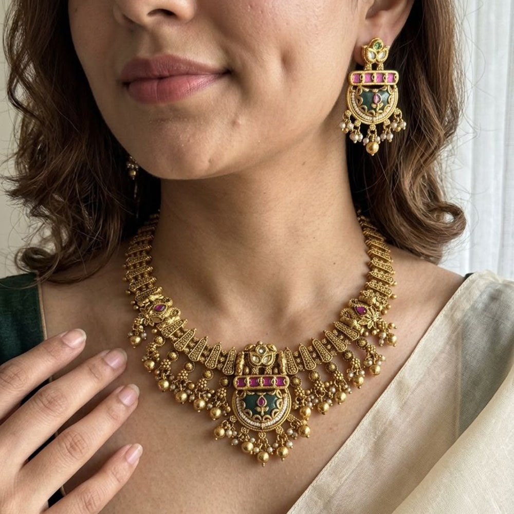Jewel Addiction Traditional Pota Stone And Pearl Necklace Set