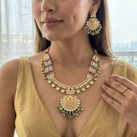 Jewel Addiction Traditional Pota Stone And Pearl Necklace Set