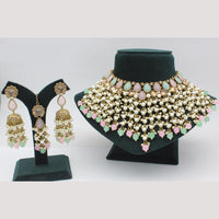 Lucentarts Jewellery  Kundan & Beads Necklace Set