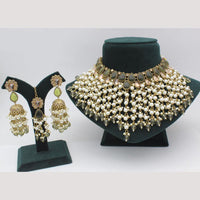 Lucentarts Jewellery  Kundan & Beads Necklace Set