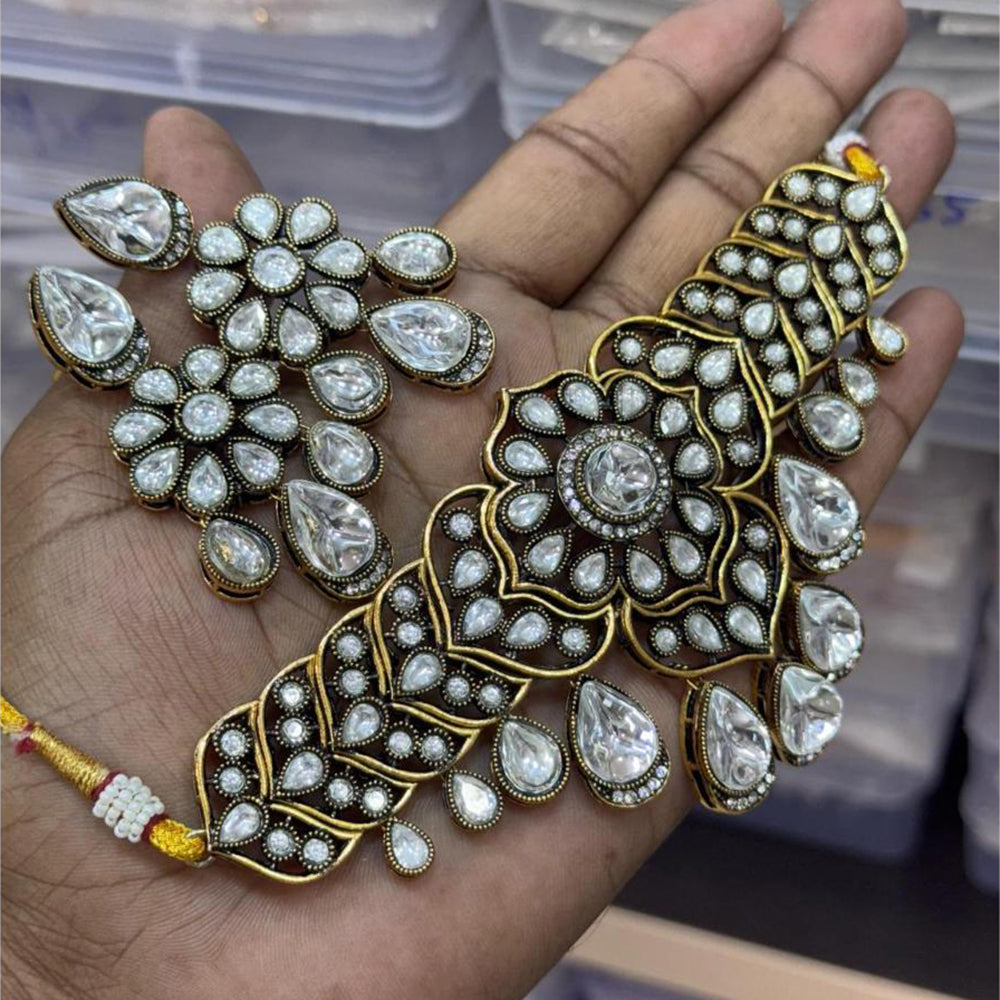 JCM Gold Plated Kundan And Pota Stone Necklace Set
