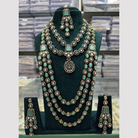 JCM Crystal Necklace Set – Elegant Sparkling Jewelry for Every Occasion