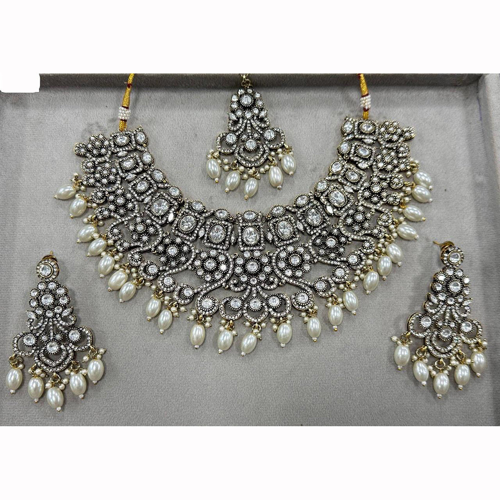 JCM Heavy Designer Kundan Set with Beads and Crystal Accents