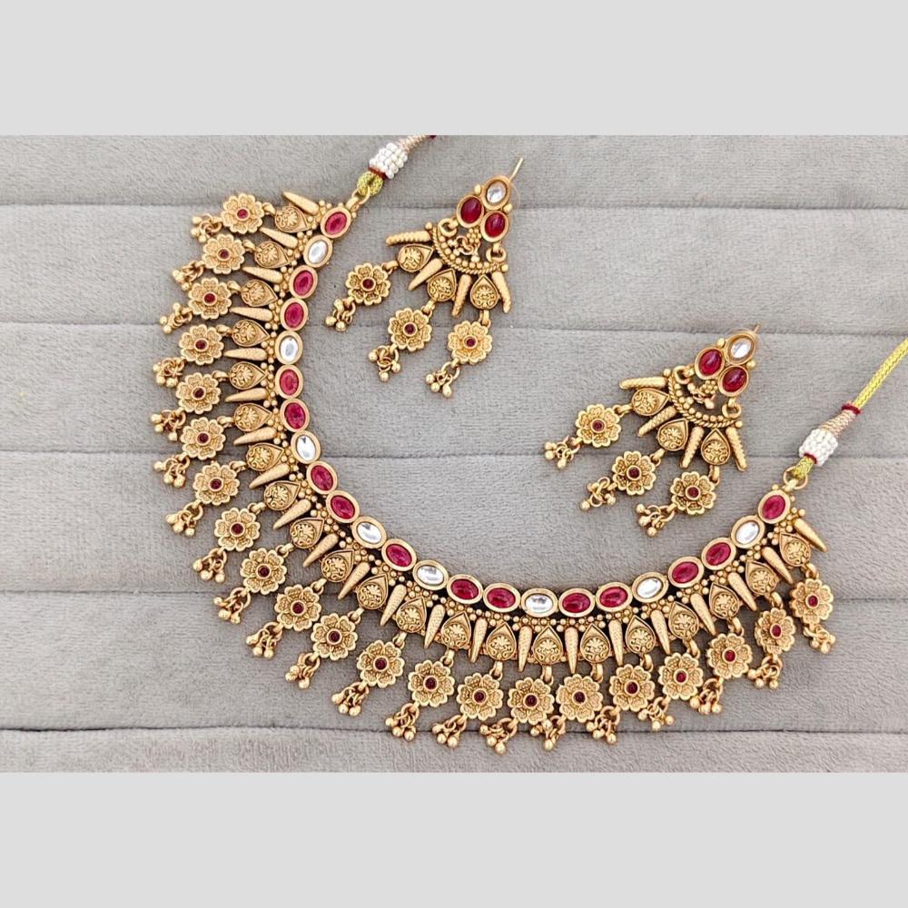 JCM Pota Stone And Floral Pearl Necklace Set 