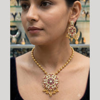 JCM Designer Pota Stone And Pearl Necklace Set