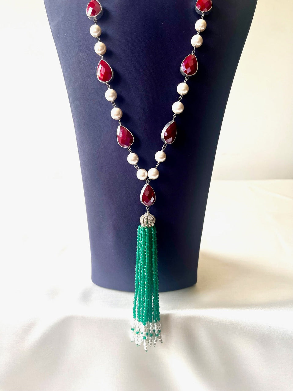 Jewel Treatzz Partywear Emerald Agate Tassels Necklace With Ruby Facetted Cabochons & Pearls