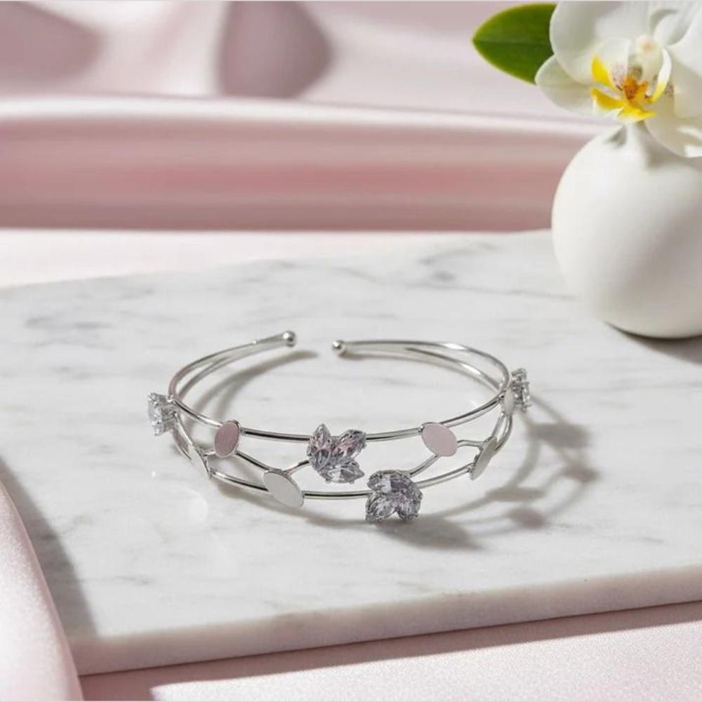 Jewel Treatzz Classic Crystal Stone Openable Bracelet