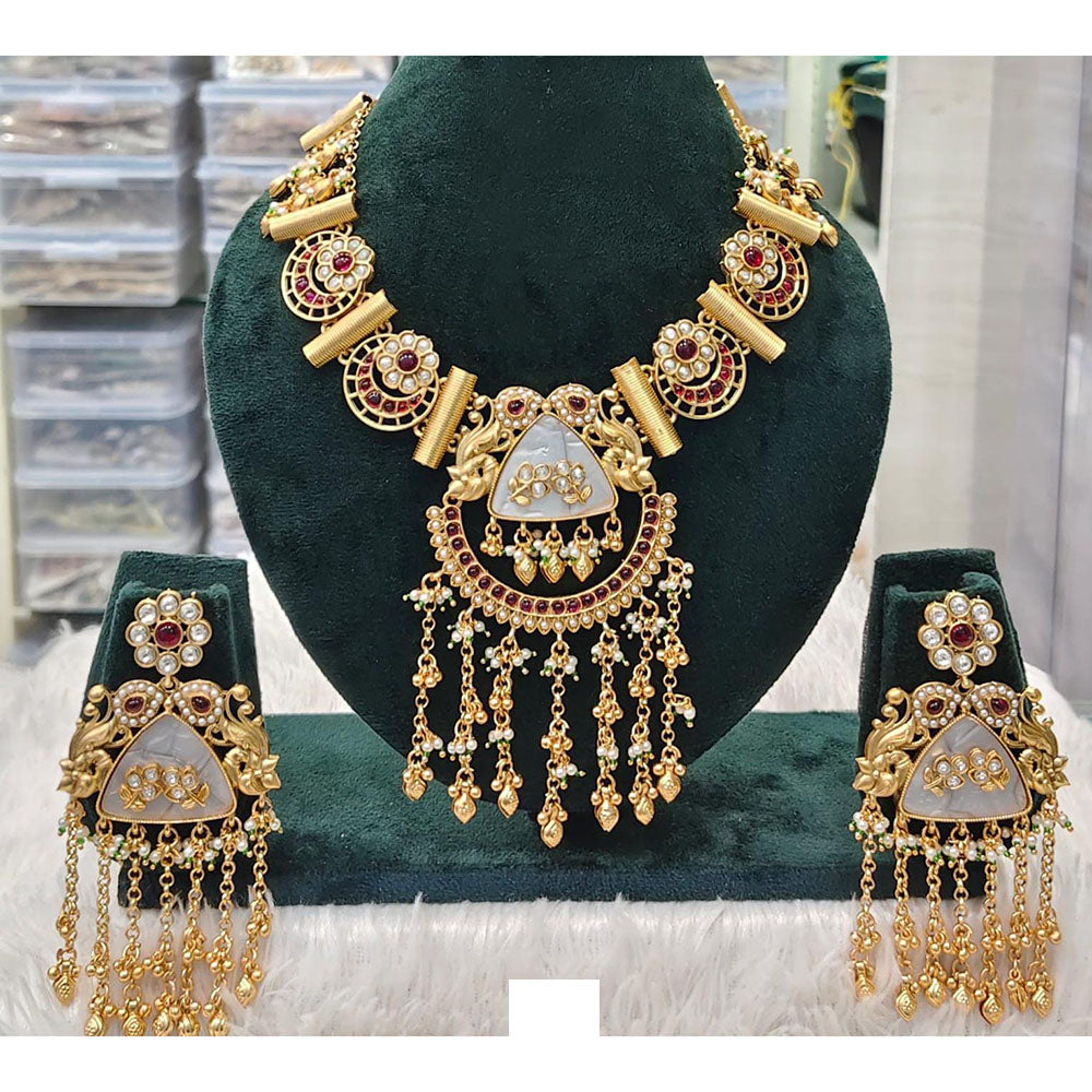 Rani Sati Jewels Sparkling Glow Pota Stone And Pearl Necklace Set