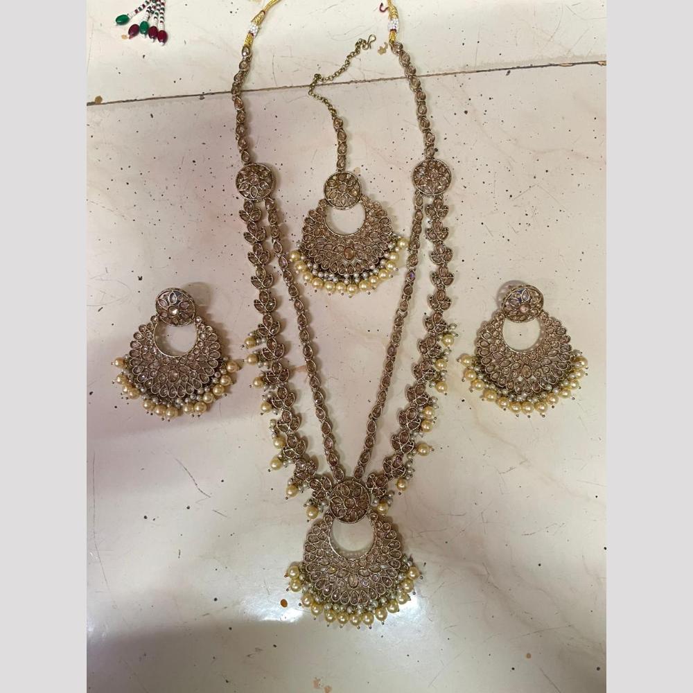 Shree Chamunda Jewellers Elegant Crystal Stone And Beads Necklace Set