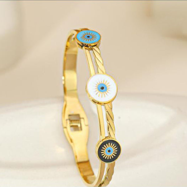Tarohi Jewels Gold Plated Openable Bracelet