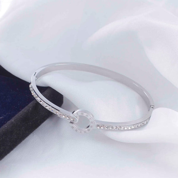 Tarohi Jewels  Silver Plated  Openable Bangle