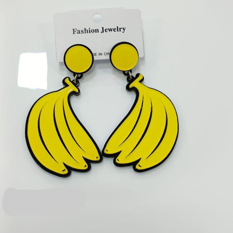 Tarohi Jewels Cute Korean Style Banana Shape Earrings