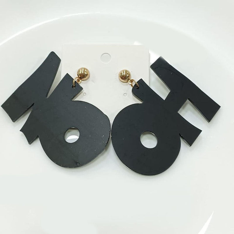 Tarohi Jewels Cute Korean Style OH NO Shape Earrings