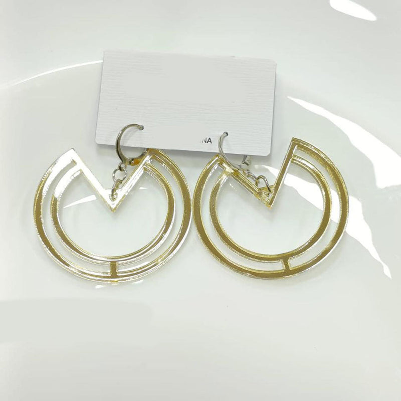 Tarohi Jewels Cute Korean Style Fancy Shape Earrings