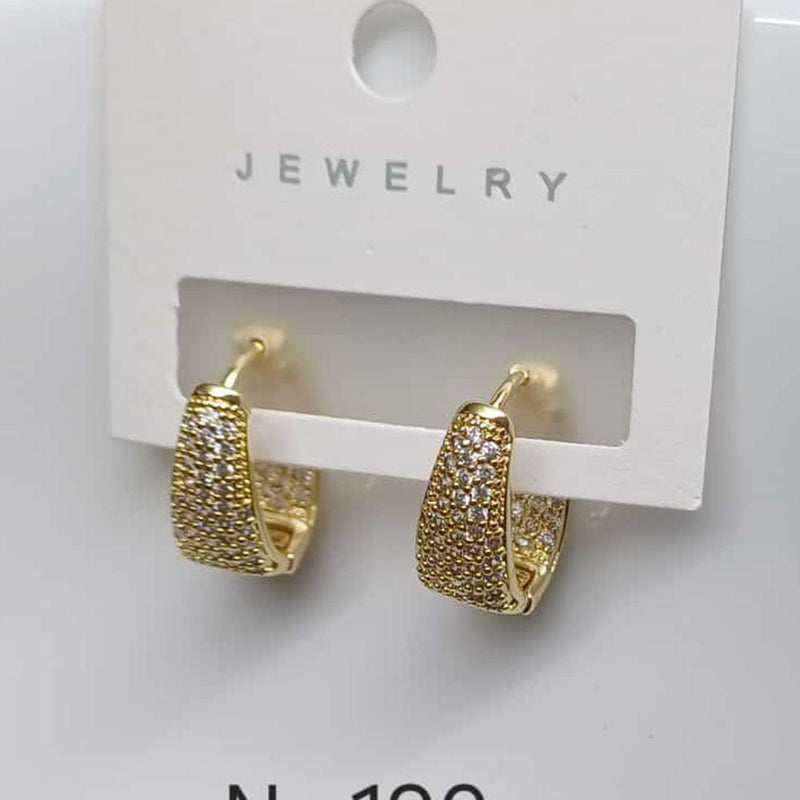 Tarohi Jewels Gold Plated Fancy Austrian Stone Studs Earrings