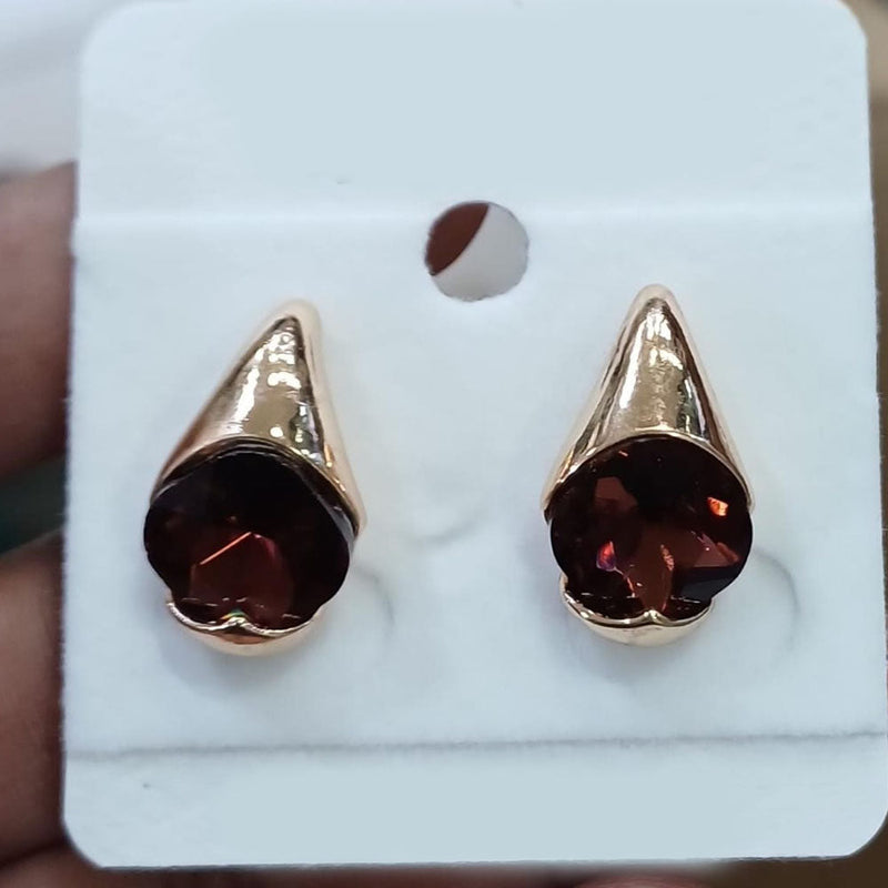 Tarohi Jewels Gold Plated Fancy Austrian Stone Studs Earrings