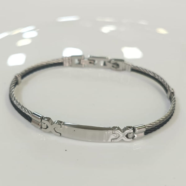 Tarohi Jewels Silver Plated Bracelet