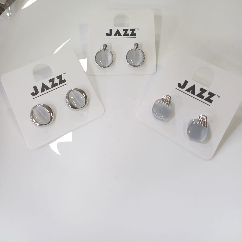 Tarohi Jewels Silver Plated Fancy Studs Earrings